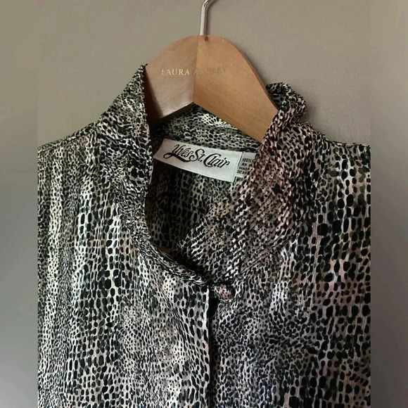 VINTAGE 70s silky animal print blouse size 14 EUC sz L YVES St. CLAIR office - Picture 5 of 16